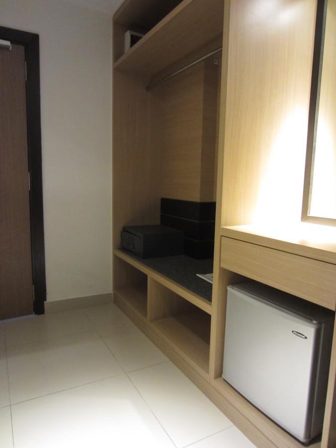 D Hotel Seri Iskandar Pokoj fotografie