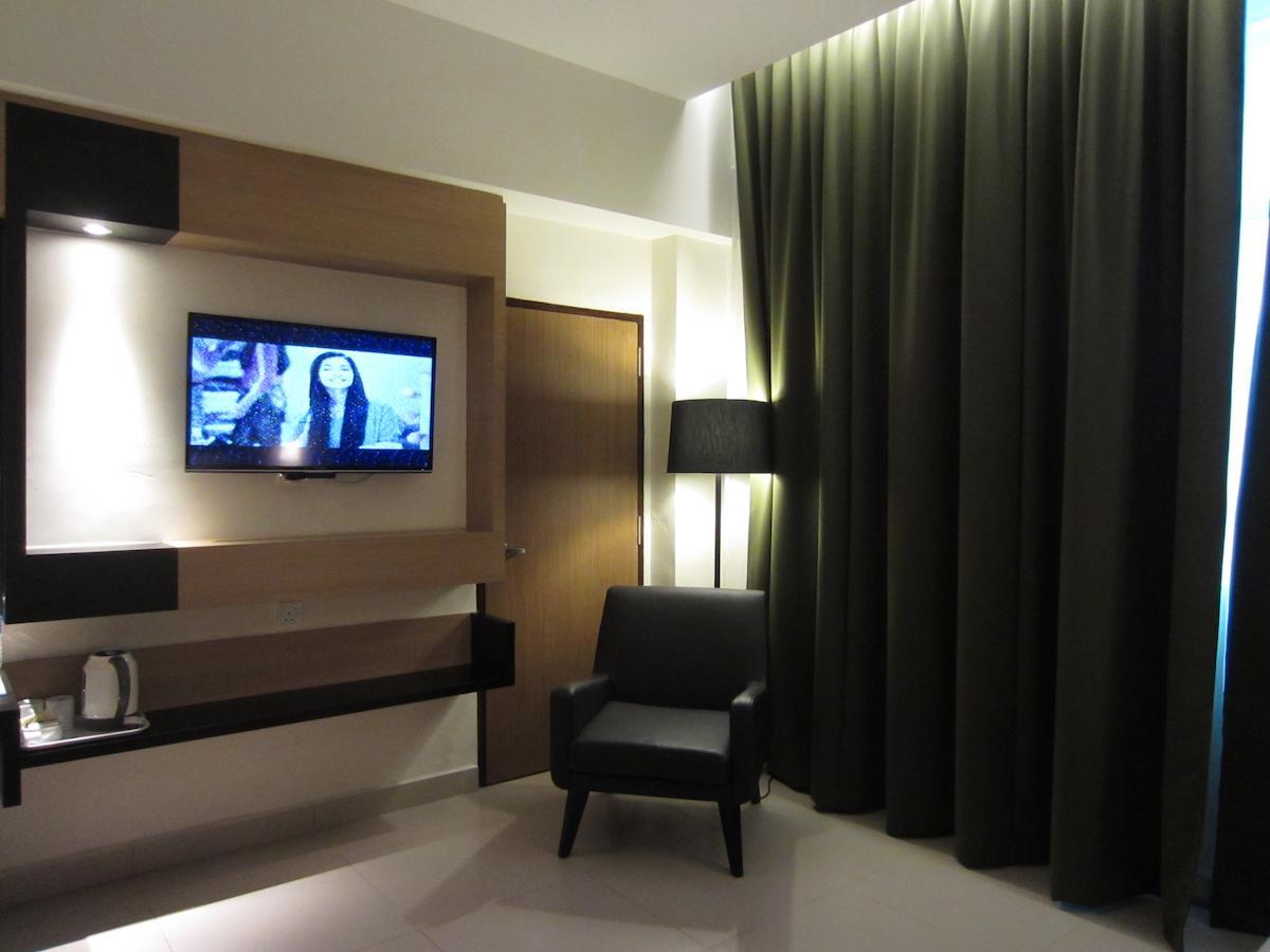 D Hotel Seri Iskandar Pokoj fotografie
